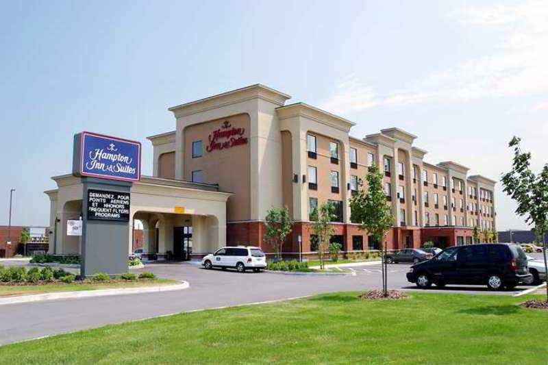 Hampton Inn & Suites Montreal-Dorval Exteriör bild